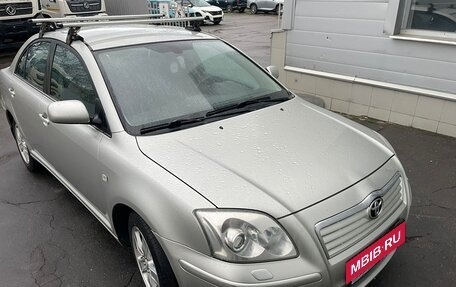 Toyota Avensis III рестайлинг, 2003 год, 650 000 рублей, 2 фотография