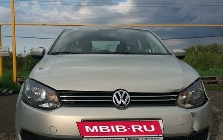 Volkswagen Polo VI (EU Market), 2014 год, 750 000 рублей, 6 фотография