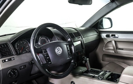 Volkswagen Touareg III, 2007 год, 1 125 000 рублей, 15 фотография