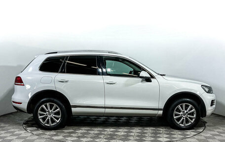 Volkswagen Touareg III, 2013 год, 2 097 000 рублей, 4 фотография