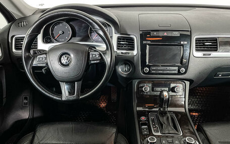 Volkswagen Touareg III, 2013 год, 2 097 000 рублей, 12 фотография