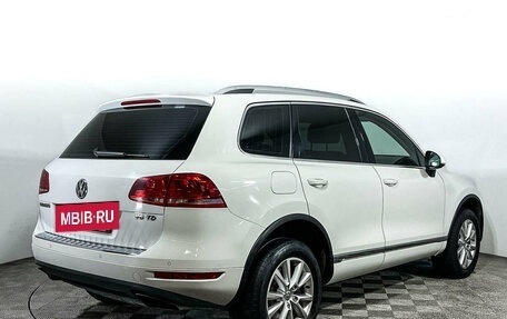 Volkswagen Touareg III, 2013 год, 2 097 000 рублей, 5 фотография