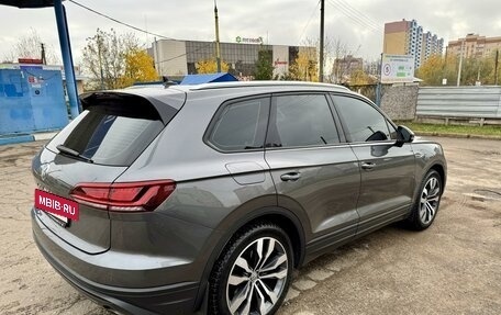 Volkswagen Touareg III, 2018 год, 5 000 000 рублей, 11 фотография