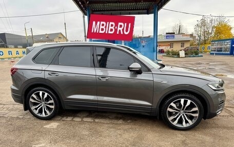 Volkswagen Touareg III, 2018 год, 5 000 000 рублей, 13 фотография