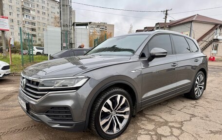 Volkswagen Touareg III, 2018 год, 5 000 000 рублей, 21 фотография