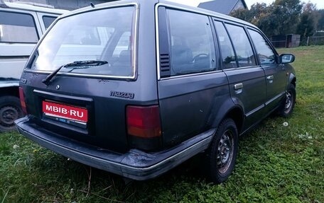 Mazda 323, 1988 год, 125 000 рублей, 1 фотография