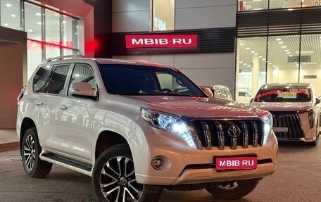 Toyota Land Cruiser Prado 150 рестайлинг 2, 2014 год, 3 379 000 рублей, 1 фотография