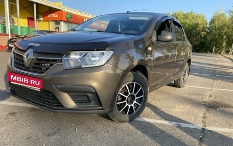 Renault Logan II, 2018 год, 850 000 рублей, 7 фотография