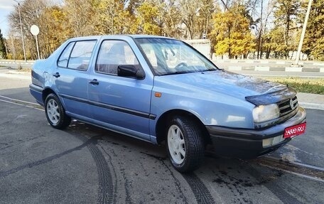 Volkswagen Vento, 1992 год, 290 000 рублей, 6 фотография