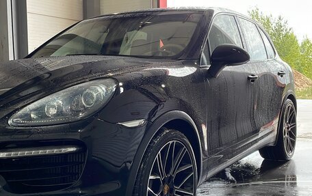 Porsche Cayenne III, 2011 год, 2 950 000 рублей, 10 фотография