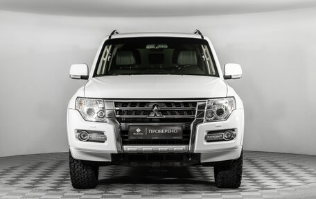 Mitsubishi Pajero IV, 2014 год, 2 940 000 рублей, 3 фотография