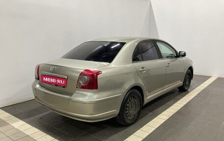 Toyota Avensis III рестайлинг, 2006 год, 555 000 рублей, 4 фотография