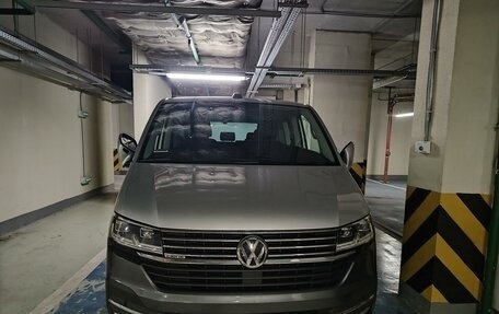 Volkswagen Multivan T6 рестайлинг, 2020 год, 7 175 000 рублей, 16 фотография