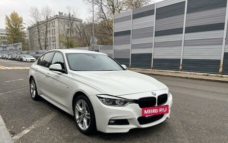 BMW 3 серия, 2017 год, 2 850 000 рублей, 3 фотография