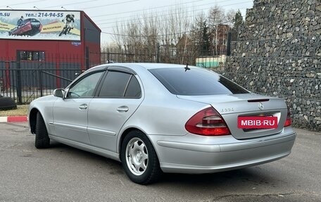 Mercedes-Benz E-Класс, 2002 год, 777 000 рублей, 4 фотография