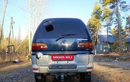 Mitsubishi Delica IV, 1998 год, 1 500 000 рублей, 4 фотография