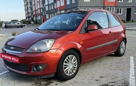 Ford Fiesta, 2006 год, 480 000 рублей, 2 фотография