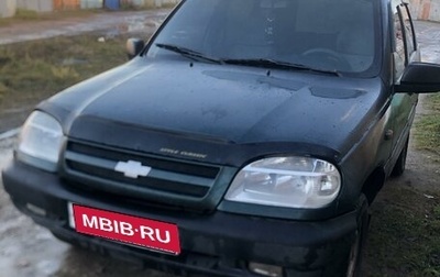 Chevrolet Niva I рестайлинг, 2004 год, 250 000 рублей, 1 фотография