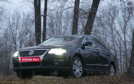 Volkswagen Passat B6, 2007 год, 940 000 рублей, 2 фотография