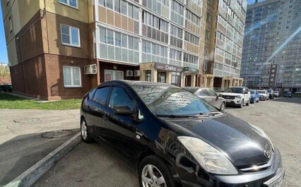 Toyota Prius, 2008 год, 950 000 рублей, 3 фотография