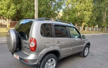 Chevrolet Niva I рестайлинг, 2012 год, 590 000 рублей, 7 фотография