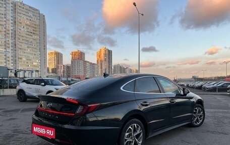 Hyundai Sonata VIII, 2021 год, 1 980 000 рублей, 2 фотография