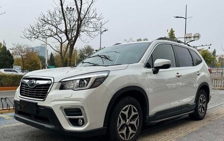 Subaru Forester, 2021 год, 2 650 000 рублей, 2 фотография