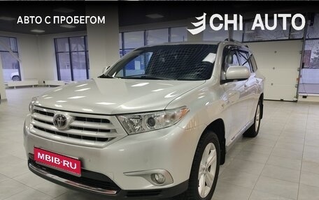 Toyota Highlander III, 2011 год, 2 430 000 рублей, 1 фотография