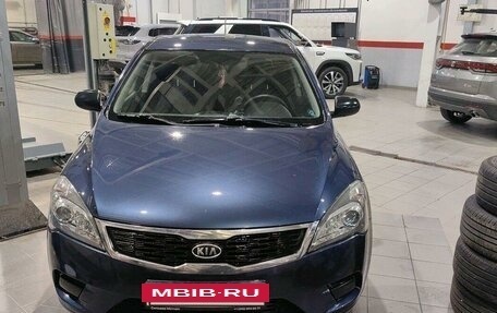 KIA cee'd I рестайлинг, 2010 год, 790 000 рублей, 2 фотография