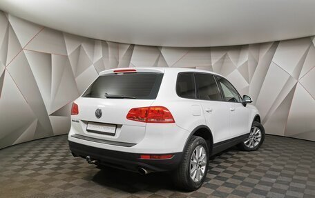 Volkswagen Touareg III, 2013 год, 2 305 000 рублей, 2 фотография