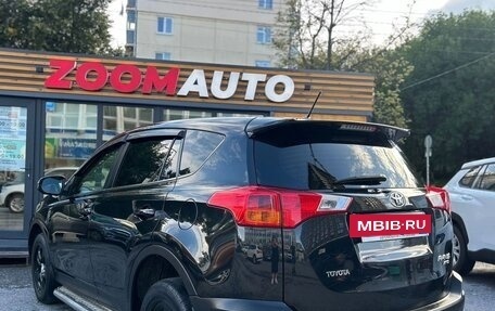 Toyota RAV4, 2013 год, 1 759 000 рублей, 2 фотография