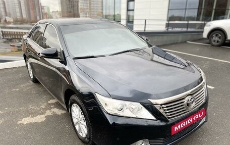 Toyota Camry, 2013 год, 1 890 000 рублей, 6 фотография