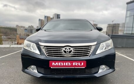 Toyota Camry, 2013 год, 1 890 000 рублей, 3 фотография