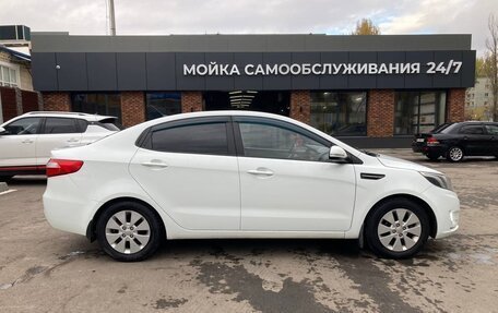 KIA Rio III рестайлинг, 2013 год, 930 000 рублей, 4 фотография