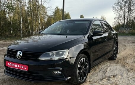 Volkswagen Jetta VI, 2016 год, 1 250 000 рублей, 4 фотография