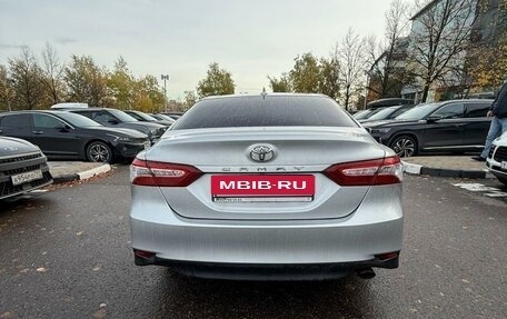 Toyota Camry, 2018 год, 2 600 000 рублей, 14 фотография