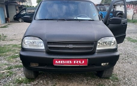 Chevrolet Niva I рестайлинг, 2006 год, 380 000 рублей, 1 фотография