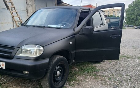 Chevrolet Niva I рестайлинг, 2006 год, 380 000 рублей, 2 фотография