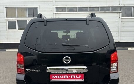 Nissan Pathfinder, 2005 год, 1 950 000 рублей, 2 фотография