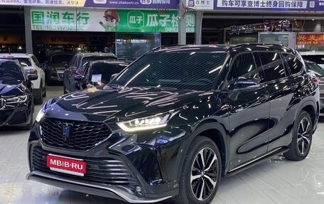 Toyota Highlander, 2022 год, 5 150 000 рублей, 1 фотография