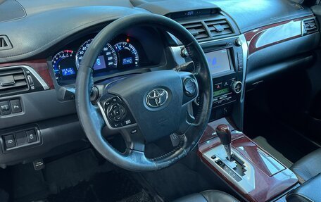 Toyota Camry, 2012 год, 1 530 000 рублей, 10 фотография