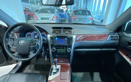 Toyota Camry, 2012 год, 1 530 000 рублей, 12 фотография