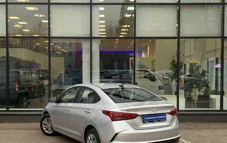 Hyundai Solaris II рестайлинг, 2021 год, 1 605 000 рублей, 6 фотография