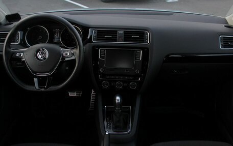 Volkswagen Jetta VI, 2018 год, 2 171 000 рублей, 15 фотография