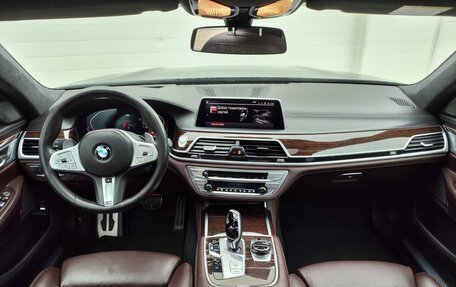 BMW 7 серия, 2020 год, 5 300 000 рублей, 10 фотография