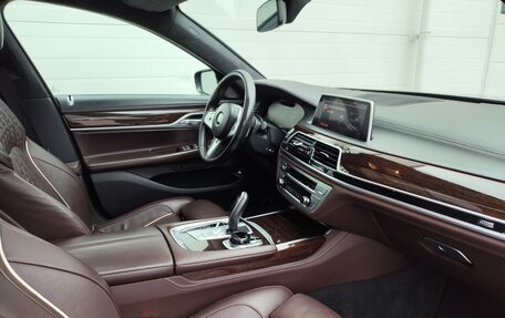 BMW 7 серия, 2020 год, 5 300 000 рублей, 15 фотография