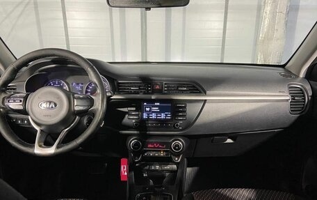 KIA Rio IV, 2018 год, 1 099 000 рублей, 13 фотография