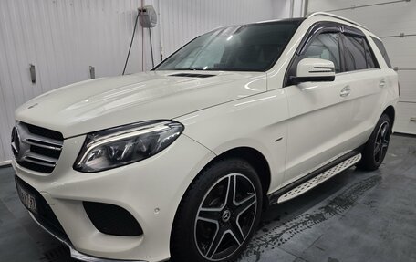 Mercedes-Benz GLE, 2018 год, 3 999 000 рублей, 2 фотография