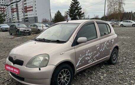 Toyota Vitz, 2000 год, 290 000 рублей, 3 фотография