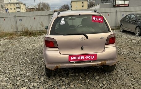 Toyota Vitz, 2000 год, 290 000 рублей, 7 фотография